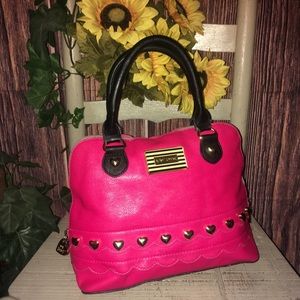 EUC Betsey Johnson Handbag